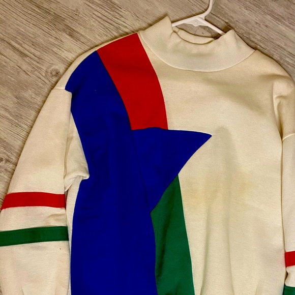 Active Attitude: Multi-Colored Sleeve - Picture 1 of 3